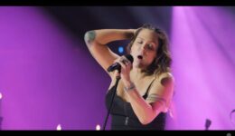 Beth_Har_Caught_Out_In_The_Rain_At_The_Royal_Albert_Hall